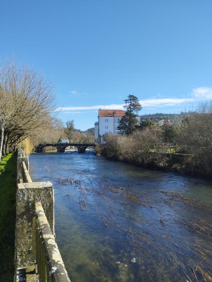 Grupo Arcanos Pension Atenea & Via Romana Caldas De Reis Exteriör bild